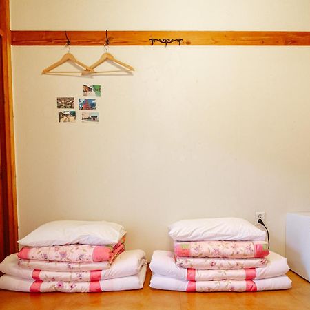 Jeonju Hanok Village Deoksugung Extérieur photo